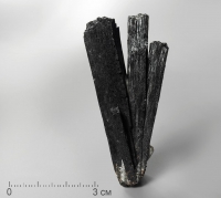 Ильваит, сросток кристаллов - «globural.ru» - Архангельск