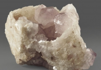 Кварц аметистовый с кальцитом - «globural.ru» - Архангельск