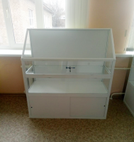 Витрина музейная наклонная с полкой - «globural.ru» - Архангельск