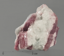 Турмалин (рубеллит) в кварце - «globural.ru» - Архангельск