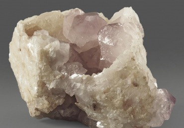 Кварц аметистовый с кальцитом - «globural.ru» - Архангельск